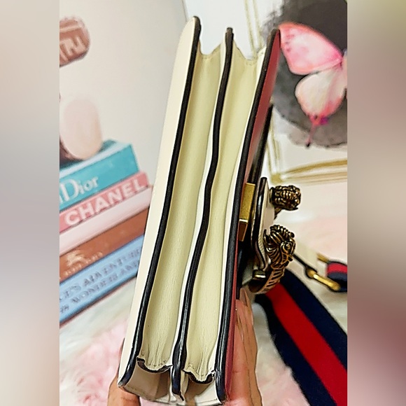 Gucci Red, White, and Black Satchel with Bamboo Handle - Picture 10 of 17